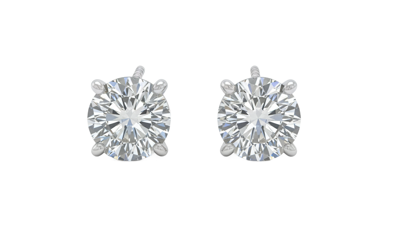 diamond earrings for women png PNG transparent background