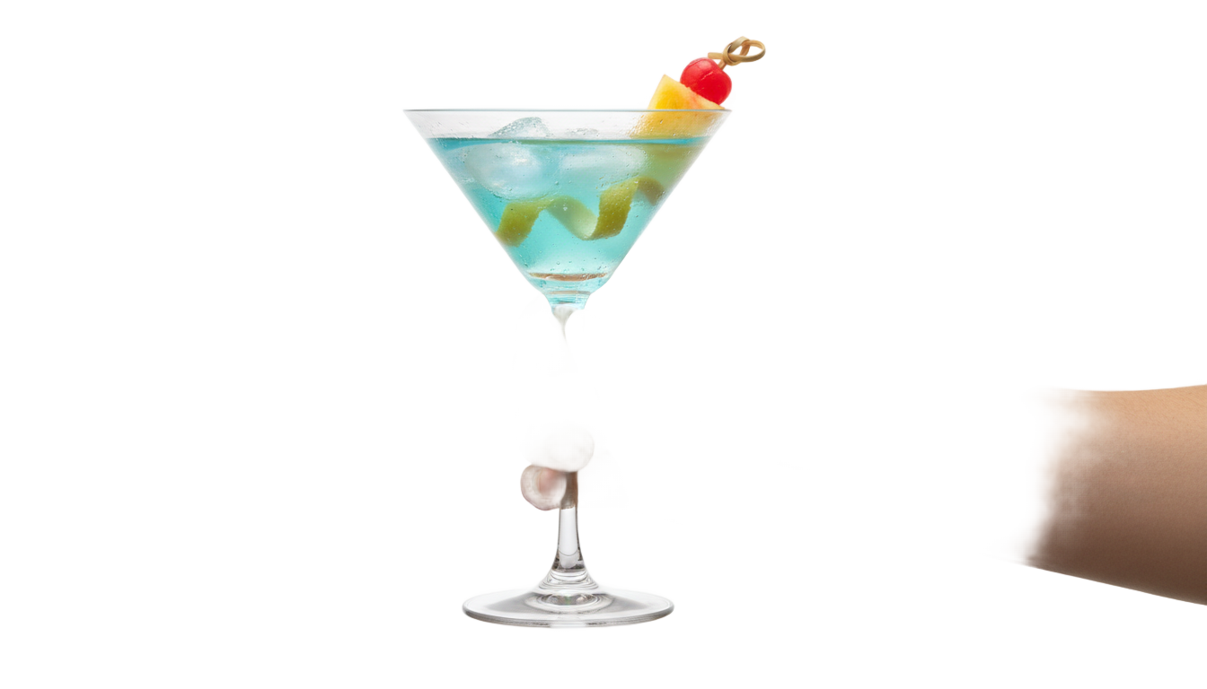 hand holding cocktail png PNG transparent background