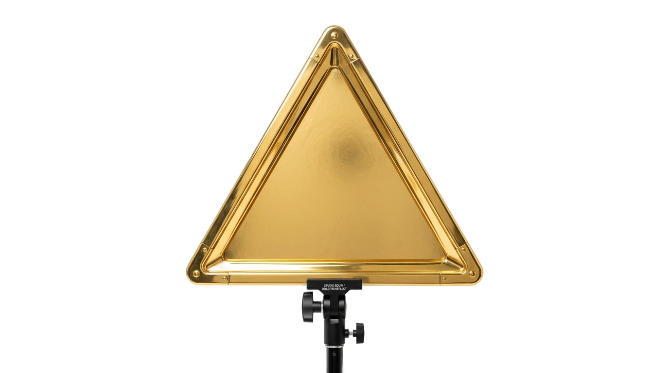 golden triangle photography png PNG transparent background